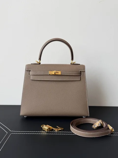 Hermes 에르메스 켈리 25 백 셀리에 앱송 & 골드 하드웨어 에뚜쁘