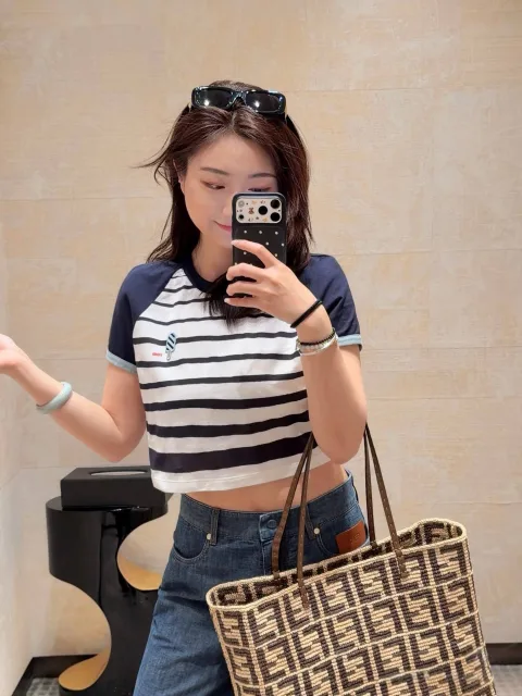 펜디 화이트 블루 스트라이프 저지 반팔 티셔츠 FS9786AOUOF1W19