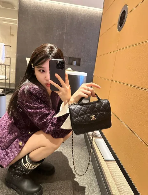 샤넬 블랙 캐비어 탑핸들 미니 백팩 AP4406