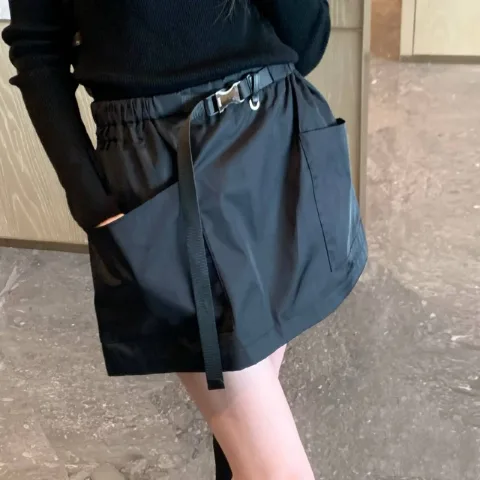프라다 리나일론 벨티드 미니스커트 P01151378